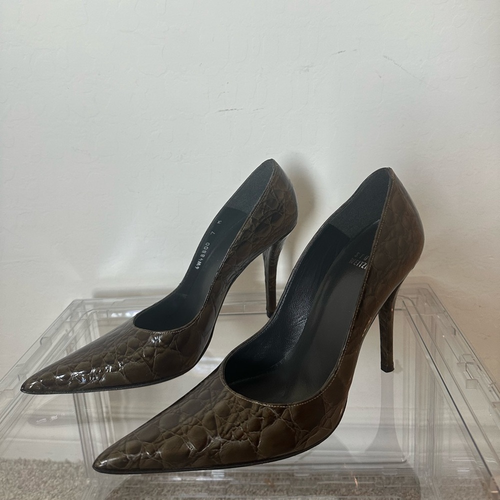 Stuart Weitzman Crocodile Leather Heel, Size 7